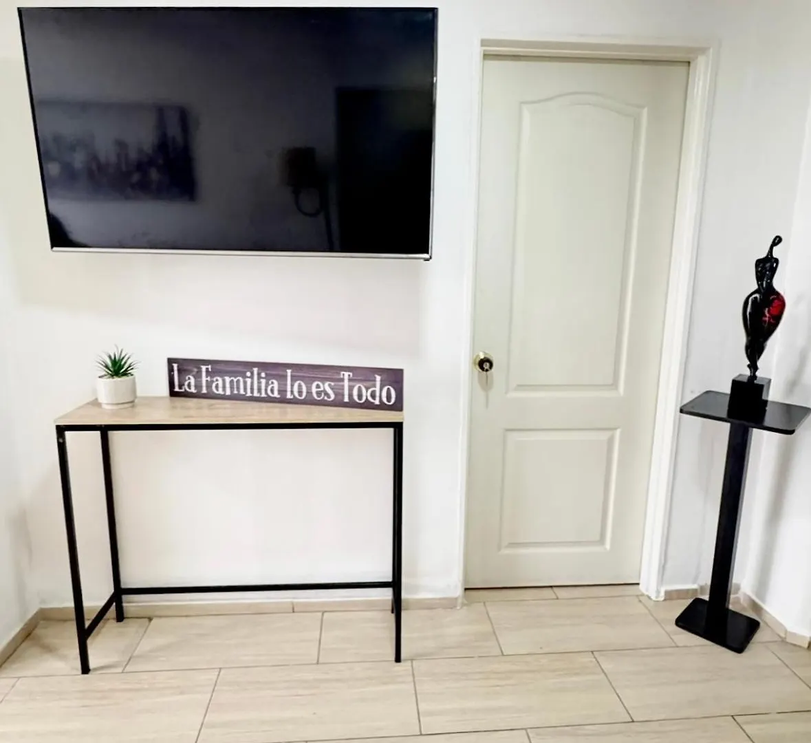 아파트 Amplio Apartamento En 메딜린